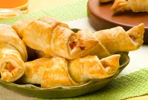 Mini Croissant com Suflê Verde e Presunto
