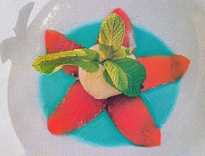 Doce de Tomate com Sorvete e Curaçau Blue
