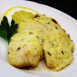 Tilápia Assada com Queijo Parmesão