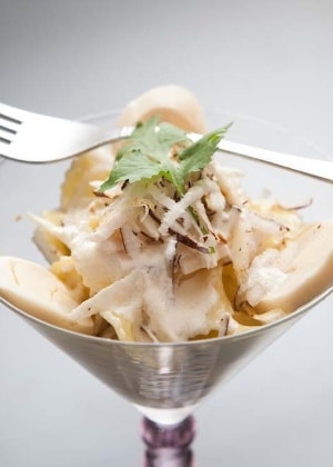 Salada de Macarrão com Palmito e Coco