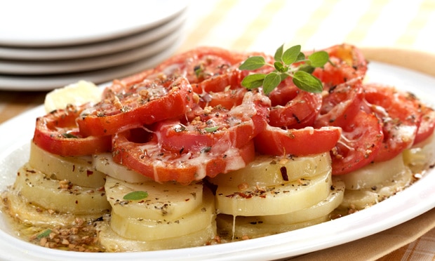 Batata Marguerita com Tomate e Manjericão