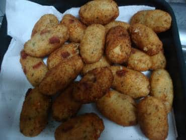 Bolinho de Macarrão Instantâneo