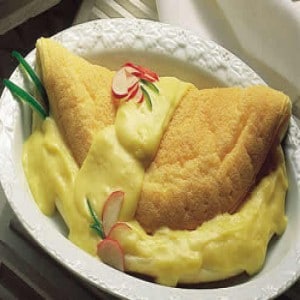 Omelete com Molho de Queijo 02