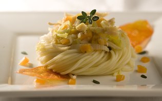 Espaguete Light com Ragu de Peru