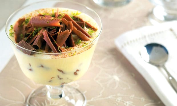 Gelado de Coco, Chocolate e Limão Gelado de Coco, Chocolate e Limão