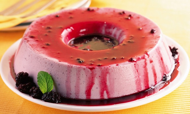 Flan de Amora e Leite Condensado