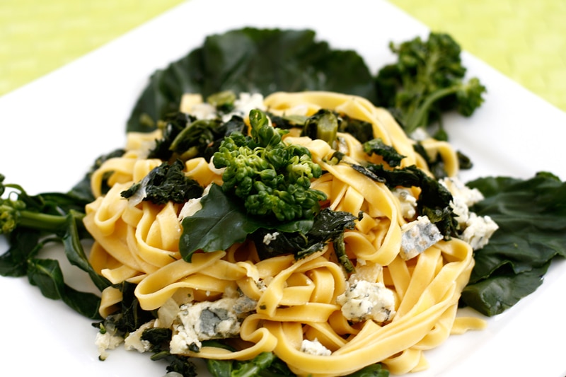 Talharim com Brócolis e Gorgonzola