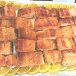 Salmão Grelhado na Churrasqueira com Molho de Maracujá