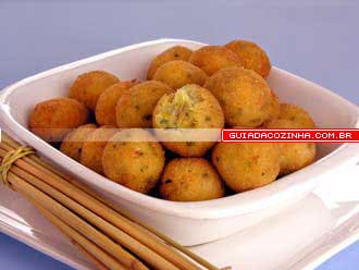 Bolinho de Milho com Frango