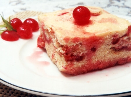 Bolo Pavê de Cerejas