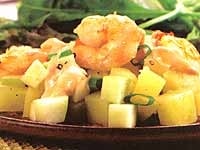 Salada de Batata com Camarão, Maçã e Molho Rosé