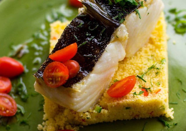 Bacalhau Confitado com Couscous Marroquino