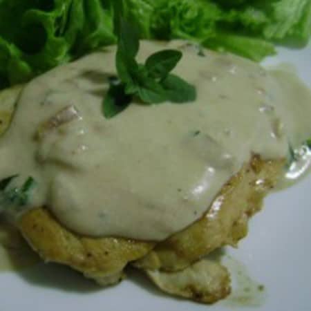 Frango com Molho de Ricota e Mostarda