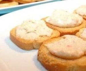 Patê de Ricota com Alho Desidratado e Azeite de Oliva