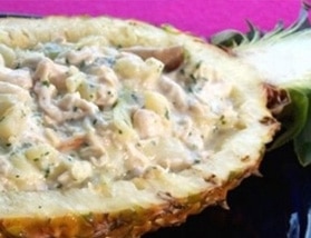 Salada de Frango com Iogurte e Abacaxi