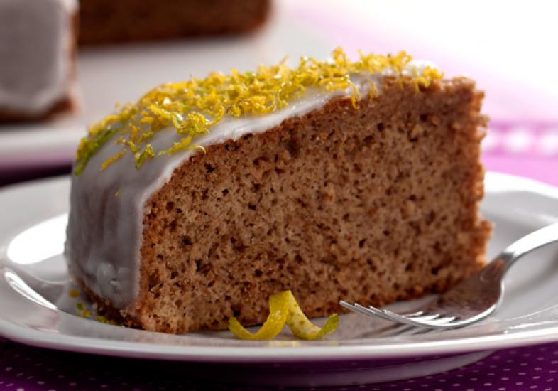 Bolo Alemão com Glacê de Limão