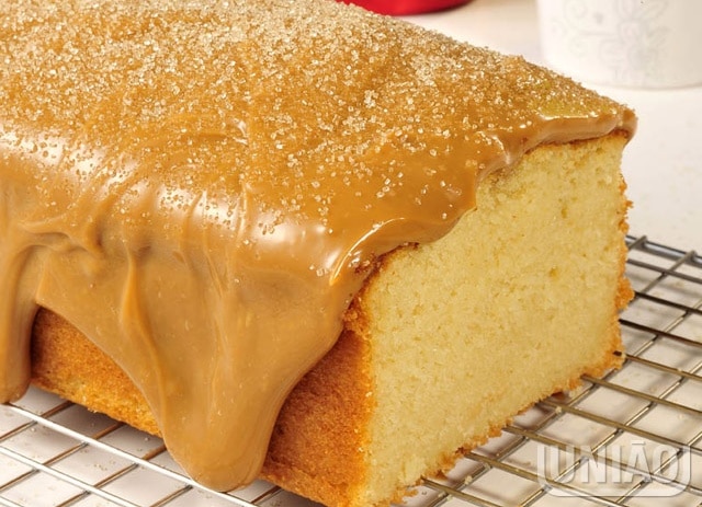 Bolo de Iogurte com Doce de Leite