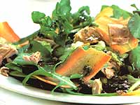 Salada de Folhas e Atum com Molho Quente de Ervas