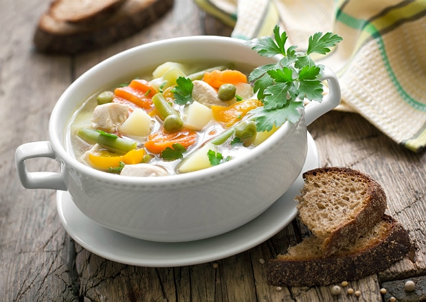 Sopa Rápida de Frango com Legumes