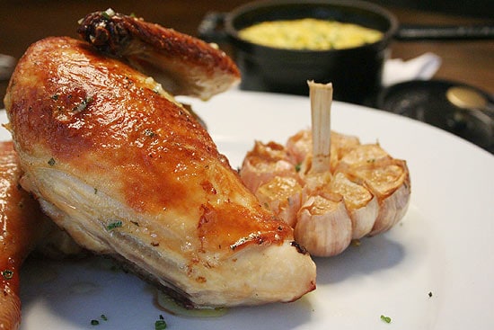 Frango Assado com Creme de Milho Rústico