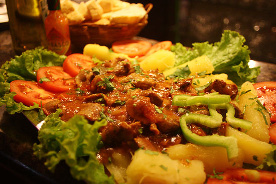 Petisco de Botequim com Moela e Bacon