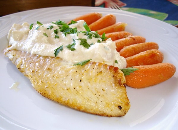 Filé de Peixe ao Creme de Palmito Filé de Peixe ao Creme de Palmito