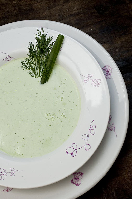 Sopa Fria de Coalhada e Pepino