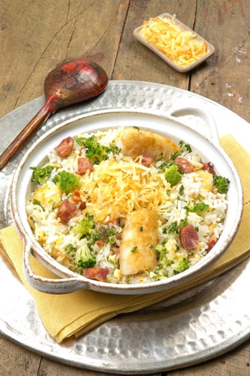 DNT 03-12-2013 SAO PAULO - SP / PALADAR OE / ESPECIAL ARROZ - Producao de foto de Arroz frito com bacalhau do chef Massimo - FOTO DANIEL TEIXEIRA/ESTADAO