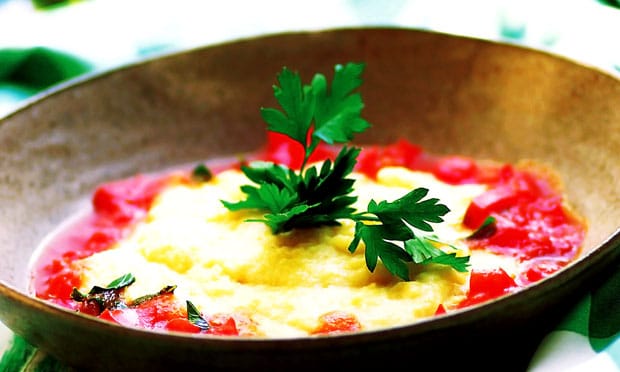 Polenta com Molho Polenta com Molho