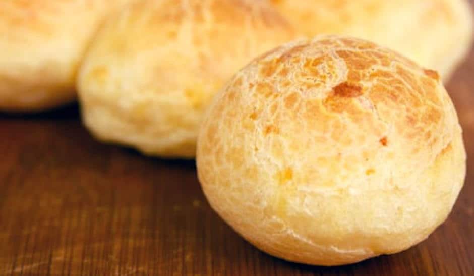 Pão de Queijo com Farinha de Trigo