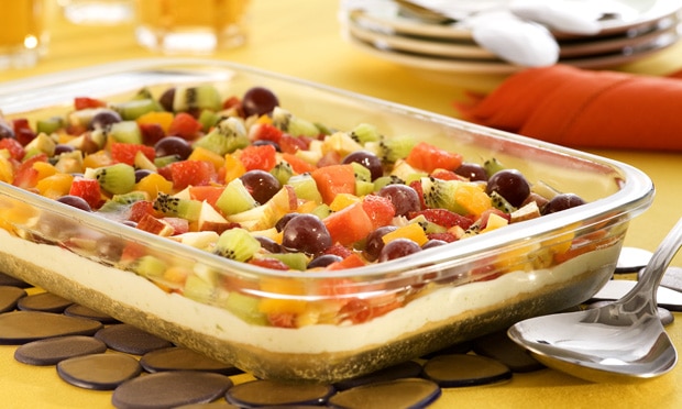 Torta Refrescante de Limão e Frutas