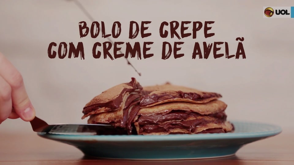 Bolo de Crepe com Creme de Avelã
