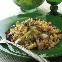 Salada Cremosa de Peru com Uvas e Nozes-Pecã