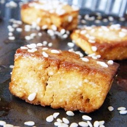 Tofu com Alho e Gengibre Tofu com Alho e Gengibre