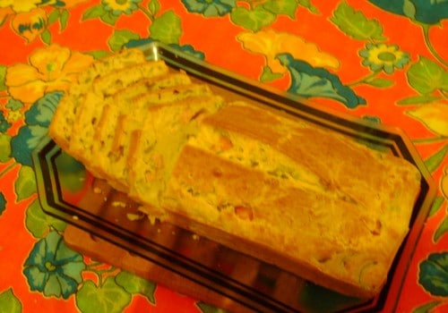 Cake de Azeitonas e Presunto