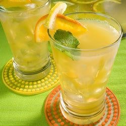 Chá Gelado com Suco de Laranja