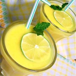 Suco de Manga com Laranja