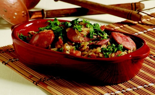 Arroz Tropeiro com Linguiça Arroz Tropeiro com Linguiça