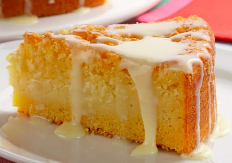 Bolo de Fubá com Leite Condensado