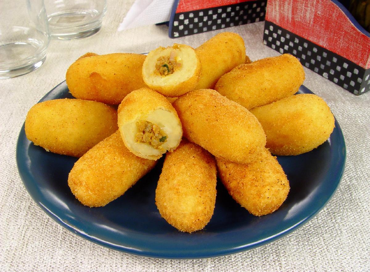 Croquete de Mandioca com Carne