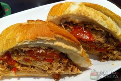 Sanduíche de Pernil Especial