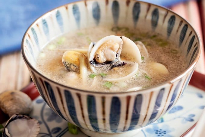 Sopa de Missô com Vôngole