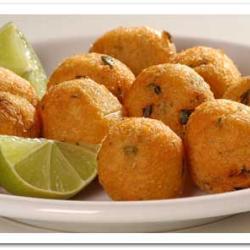 Bolinho de Bacalhau Apimentado Bolinho de Bacalhau Apimentado