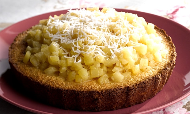 Cocada de Forno com Abacaxi