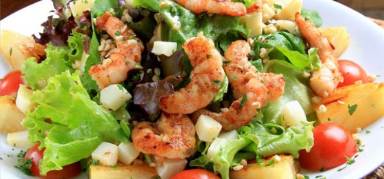 Salada de Camarão 16