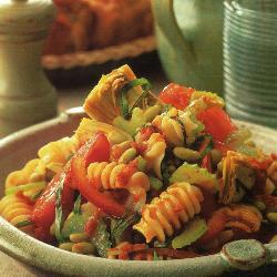 Salada de Macarrão com Feijão-Verde e Molho