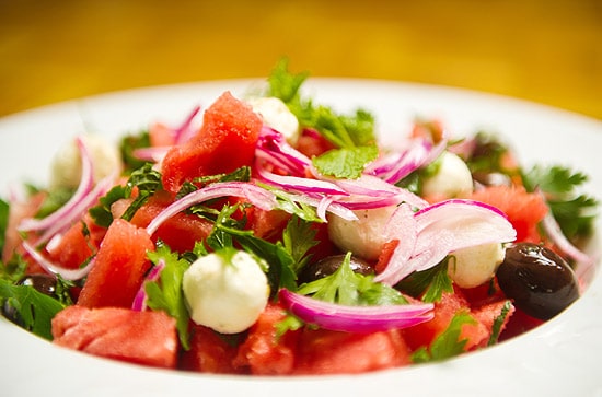 Salada de Melancia com Queijo Feta e Hortelã