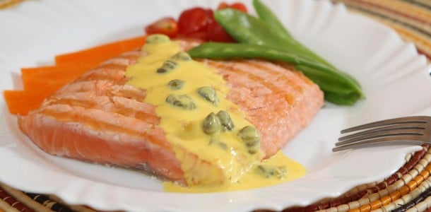Salmão ao Molho de Açafrão