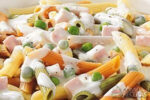 Penne ao Molho de Catupiry 