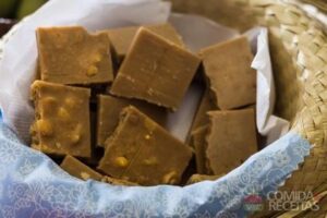 Doce de Leite com Coco e Amendoim